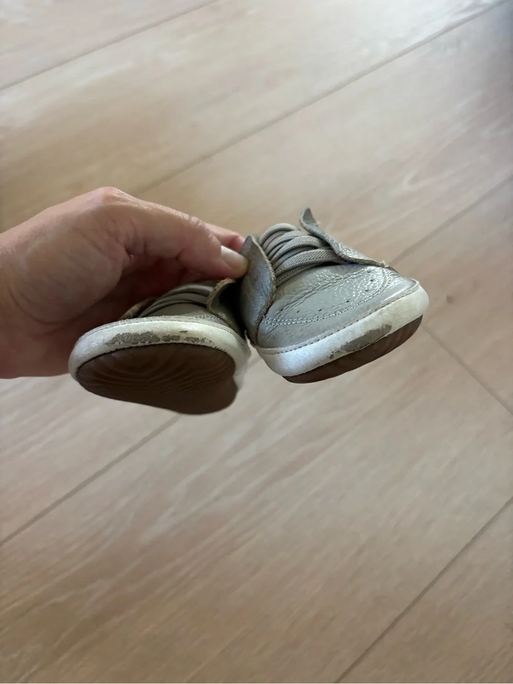 Little love bug size 5 slip on shoes